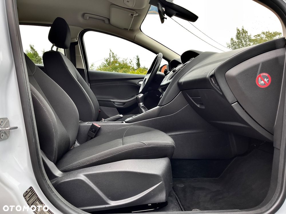 Ford Focus 1.0 EcoBoost Trend Edition - 10