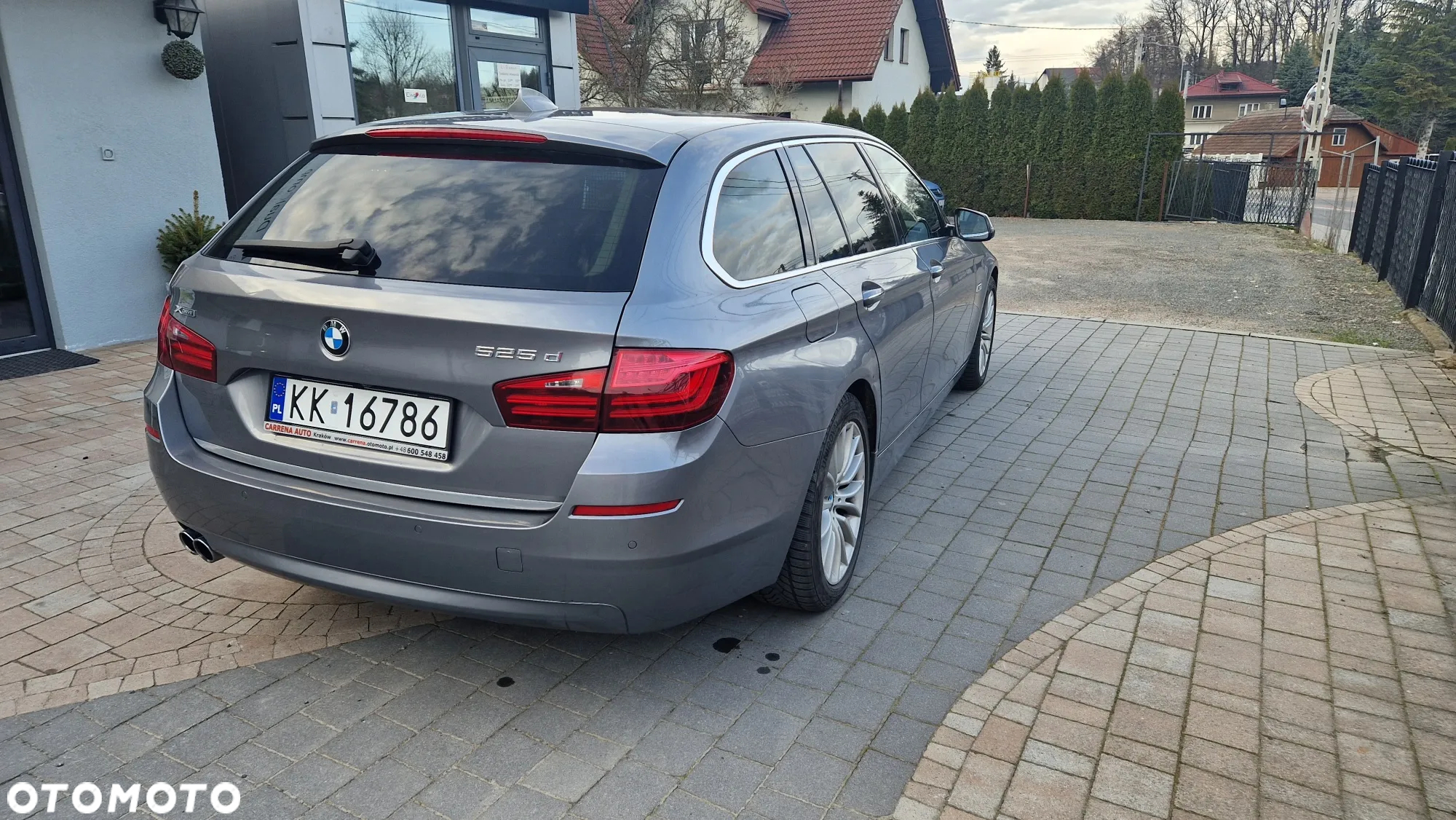 BMW Seria 5 525d xDrive Touring Luxury Line - 22