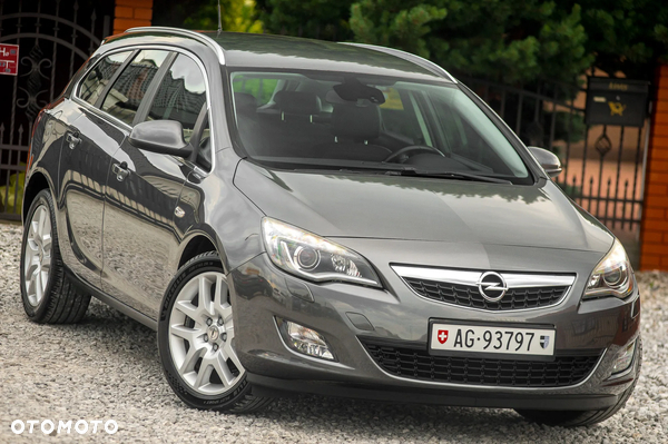 Opel Astra 1.6 Turbo Automatik Edition
