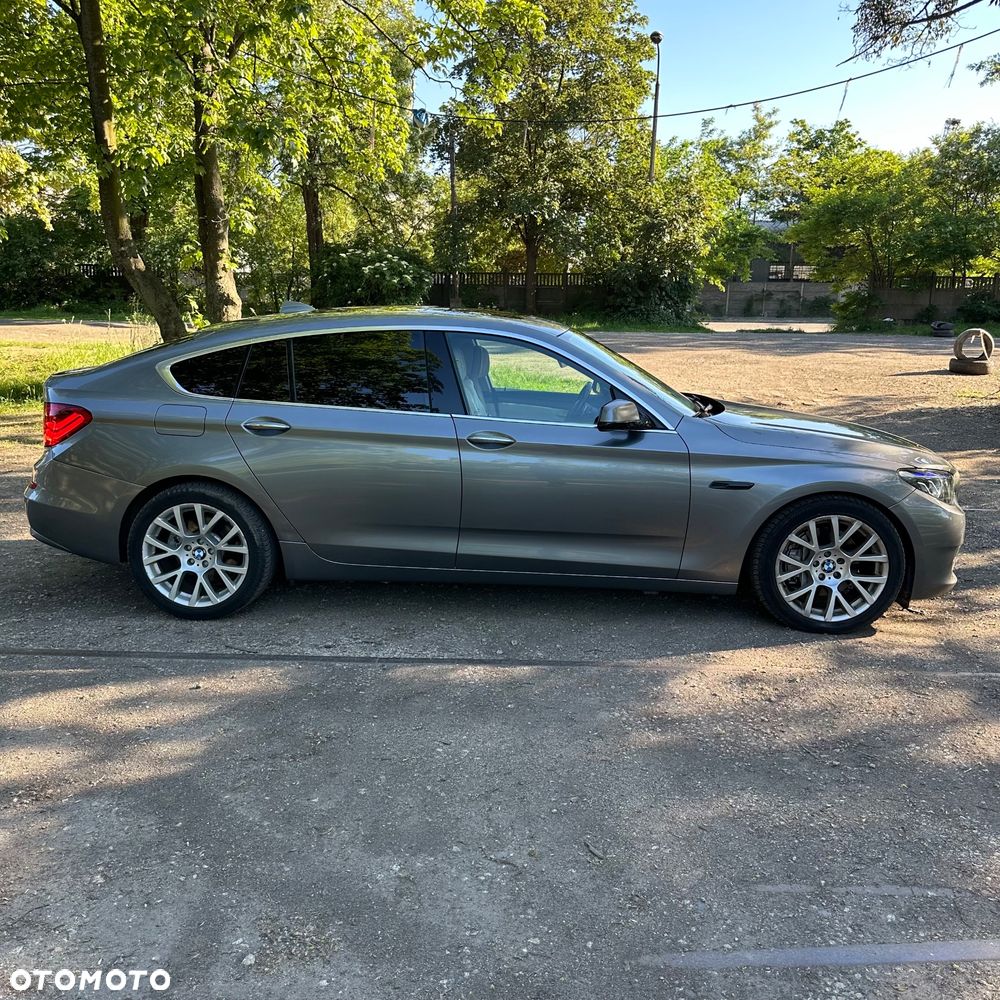 BMW 5GT 530d - 32