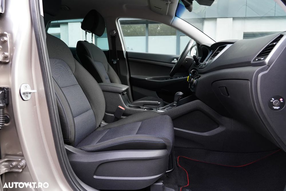 Hyundai Tucson 2.0 CRDI 4WD Automatik Style - 8