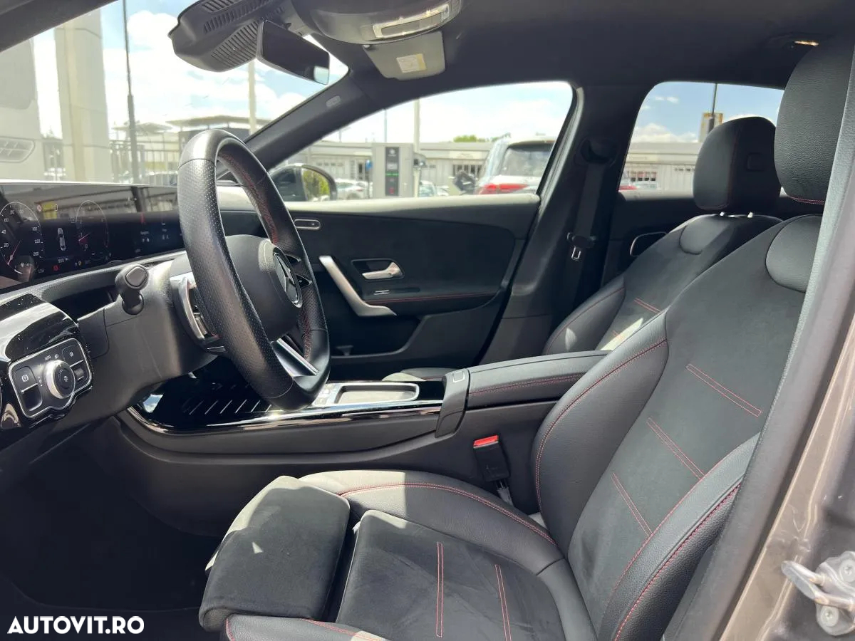 Mercedes-Benz A 220 4MATIC Sedan Aut. - 14