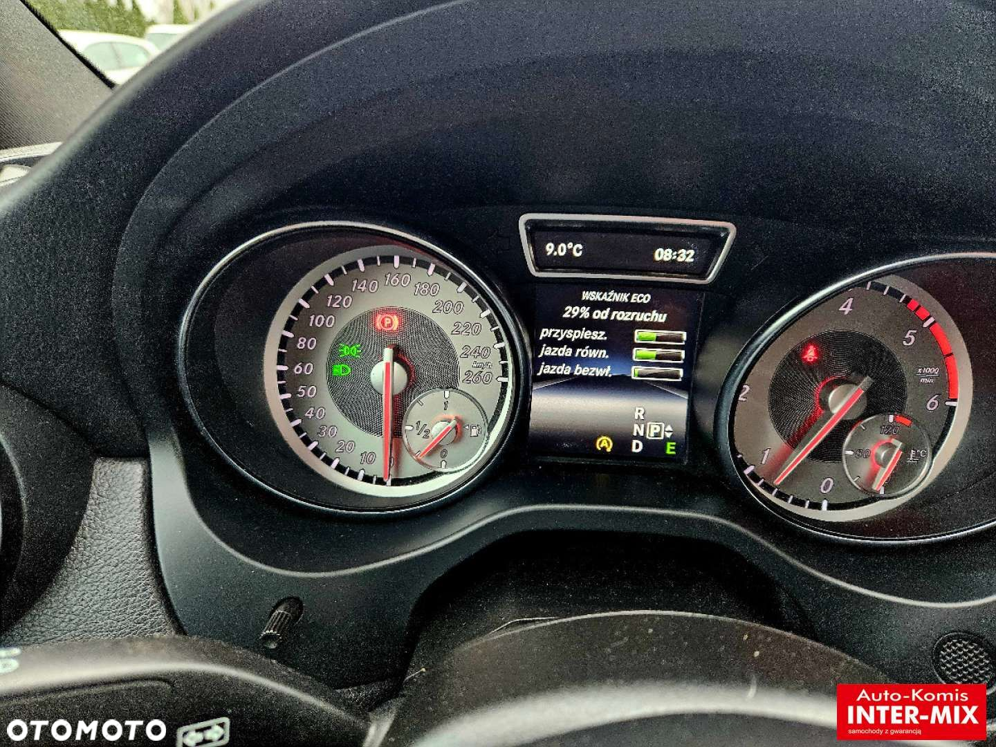 Mercedes-Benz CLA - 27