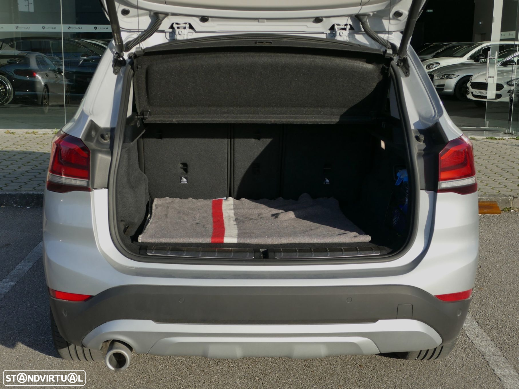 BMW X1 16 d sDrive xLine Auto - 25