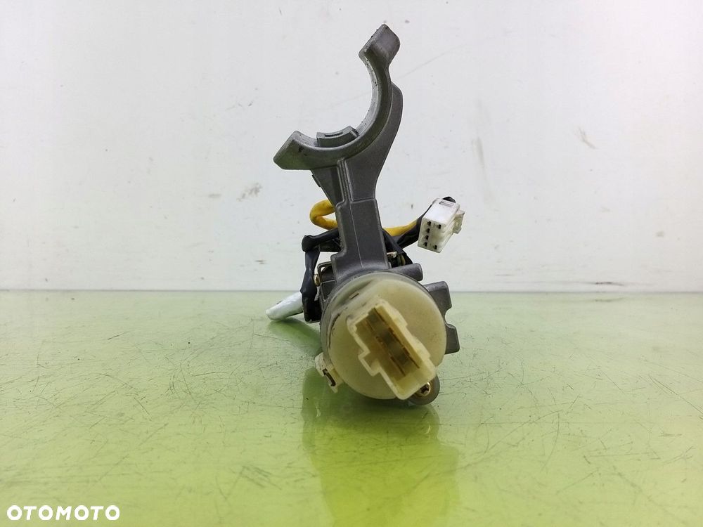 Stacyjka Hyundai Tucson I 2004-2009 - 3