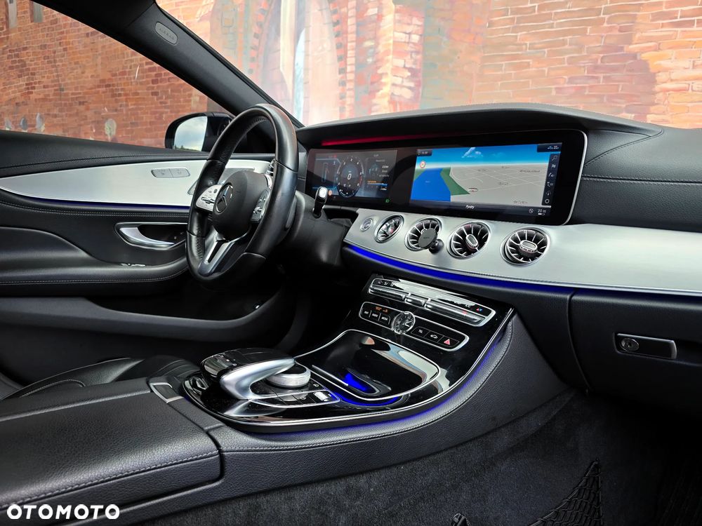 Mercedes-Benz CLS 400 d 4Matic 9G-TRONIC AMG Line - 30