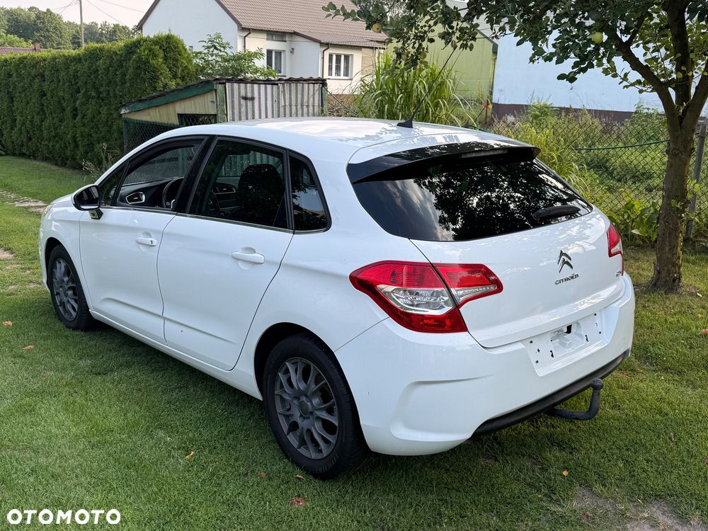 Citroën C4 1.6 VTi SX - 10