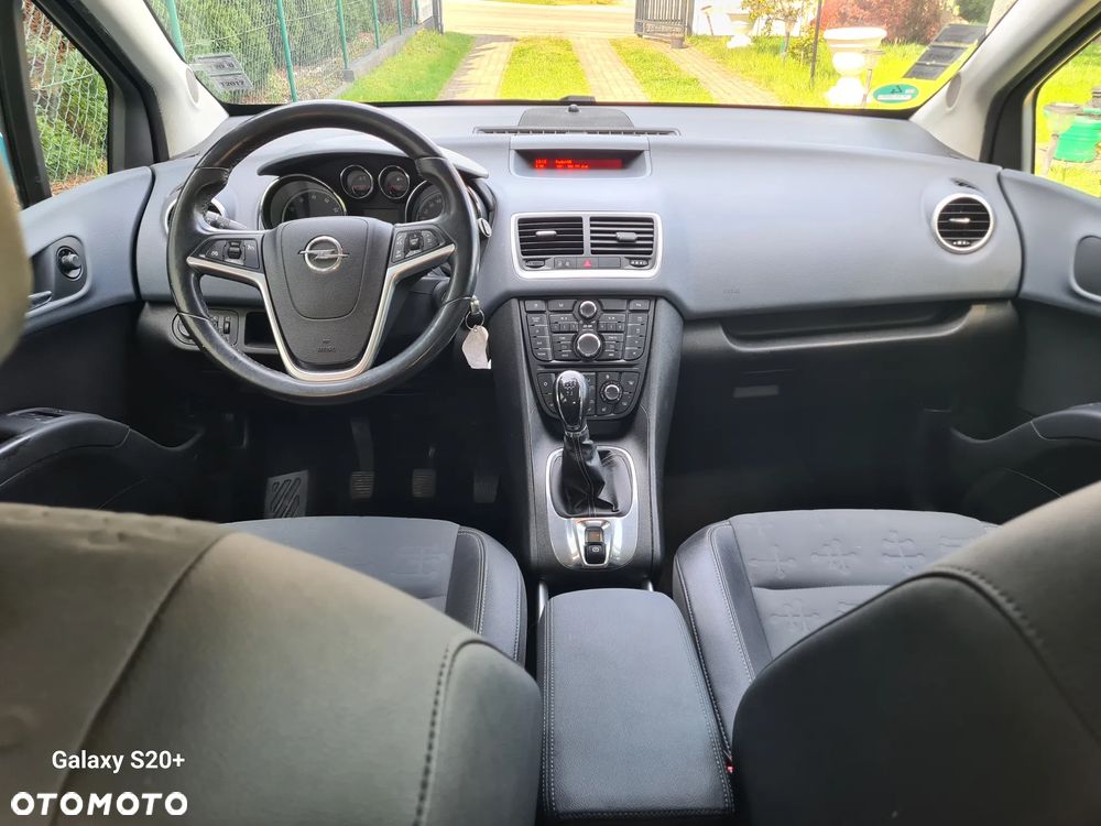 Opel Meriva - 8