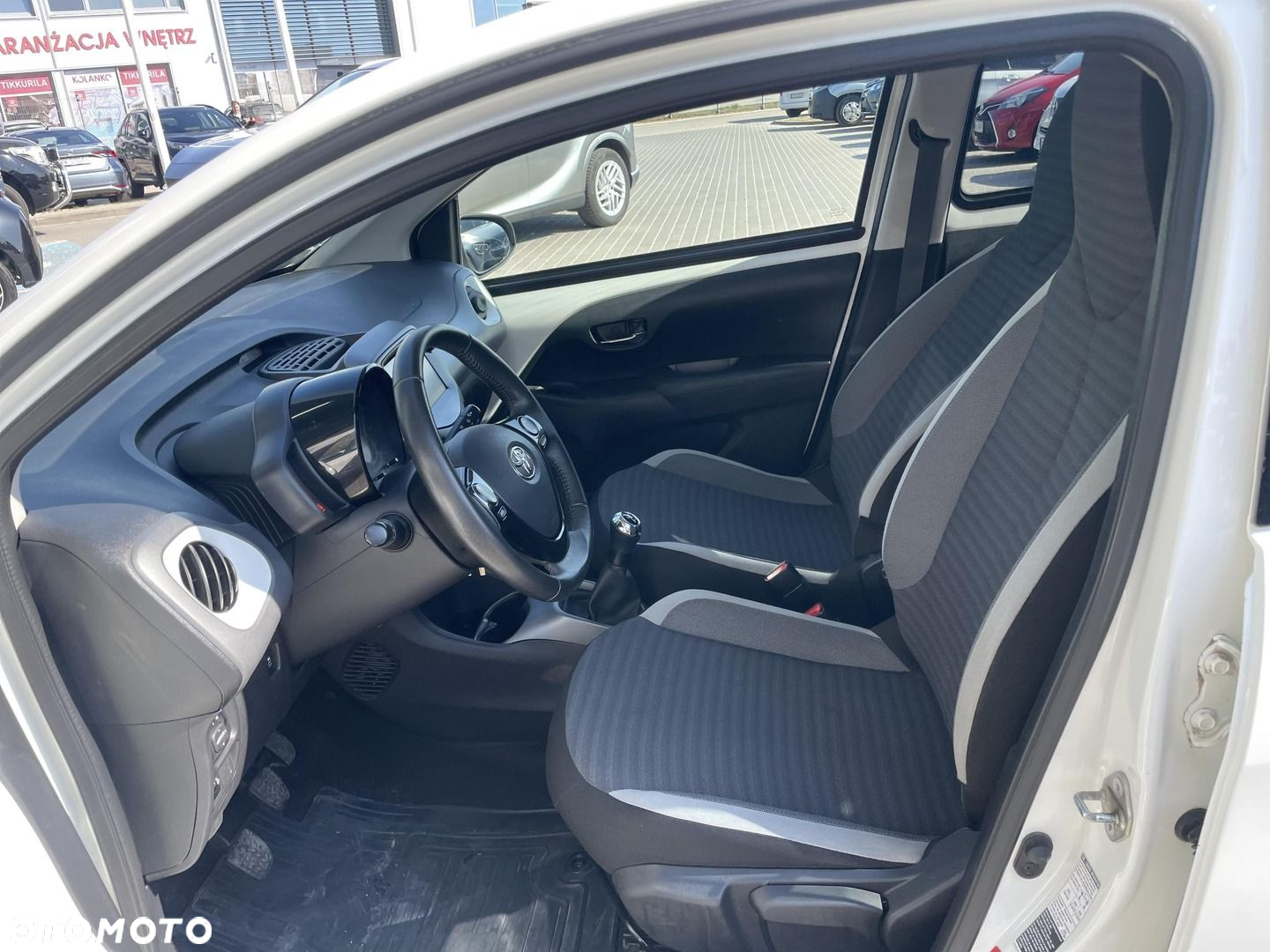 Toyota Aygo - 12