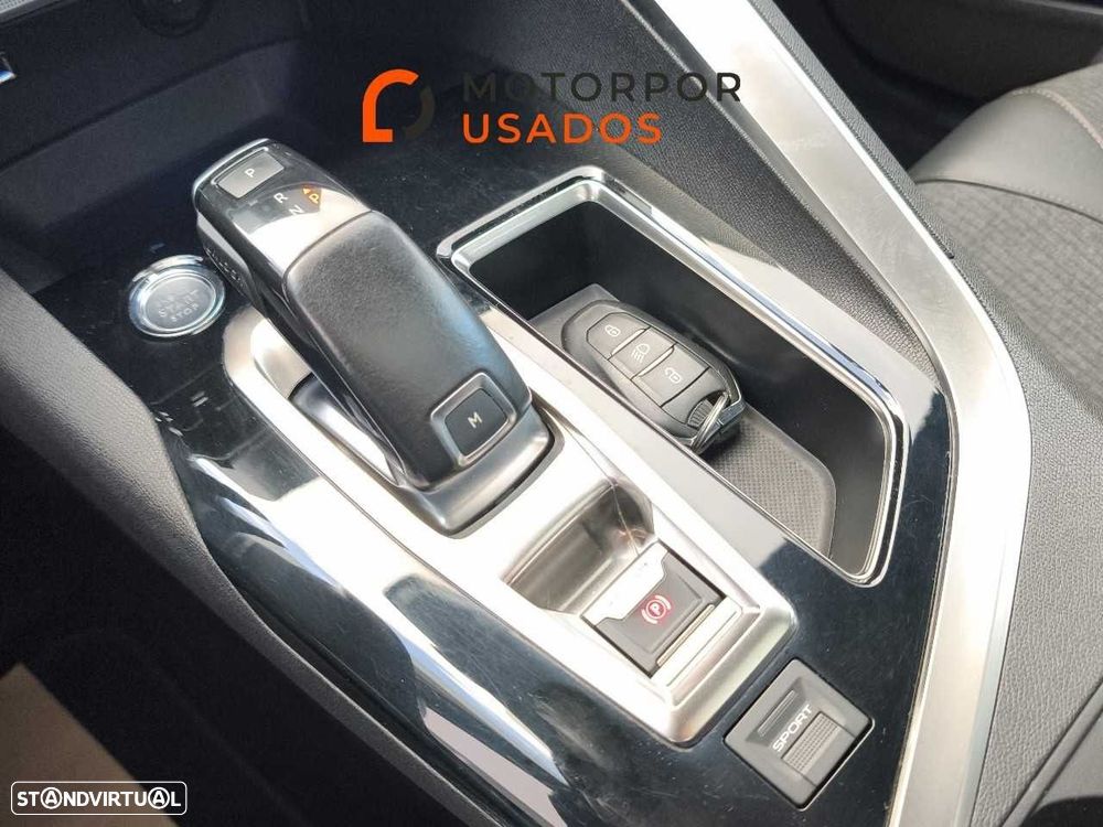 Peugeot 3008 1.5 BlueHDi GT Line EAT8 - 28