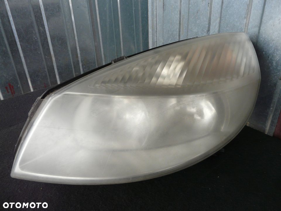 Lampa przednia lewa prawa reflektor przedni Renault Scenic 2 - 4
