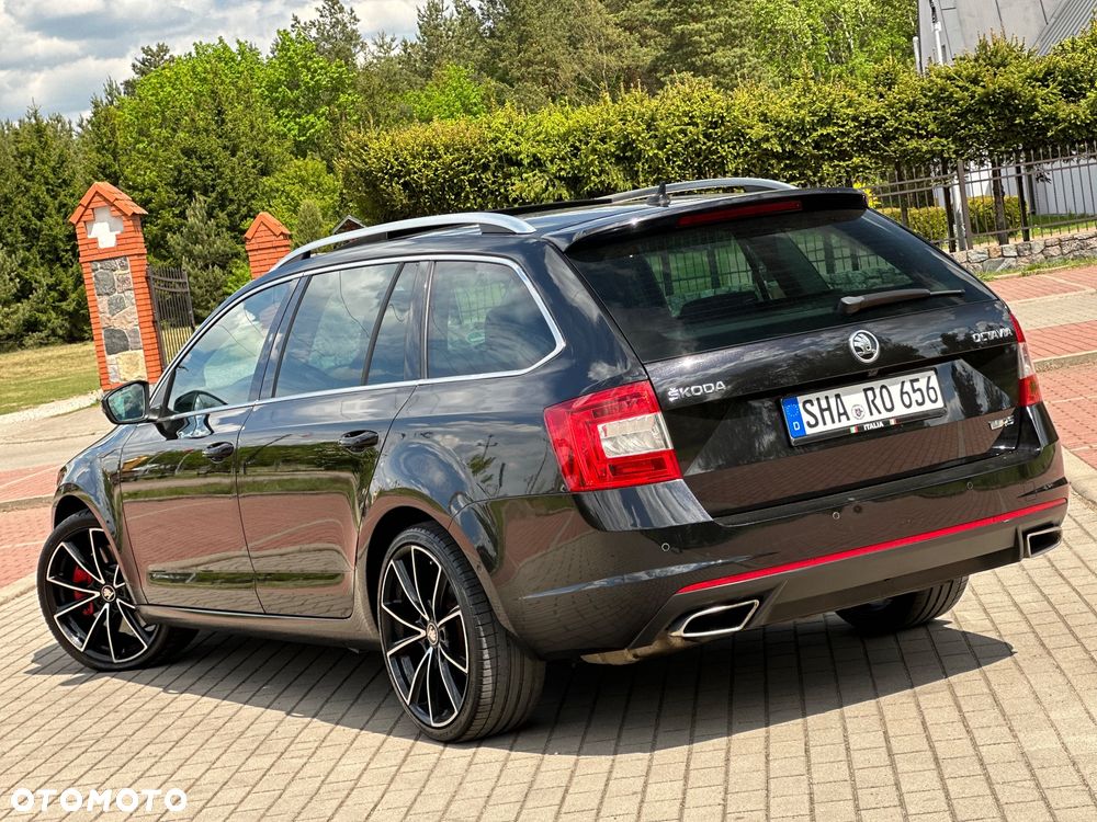 Skoda Octavia 2.0 TDI DSG RS - 6