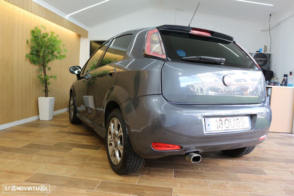 Fiat Punto Evo ver-1-3-m--jet-lounge-s-s - 11