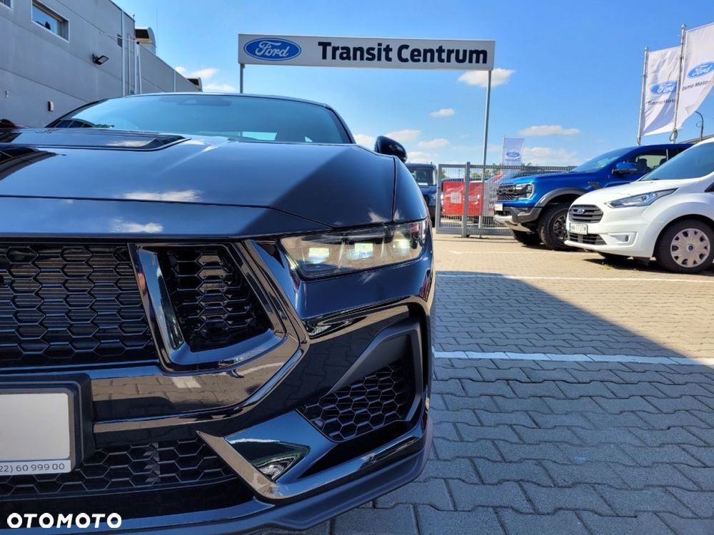 Ford Mustang - 26