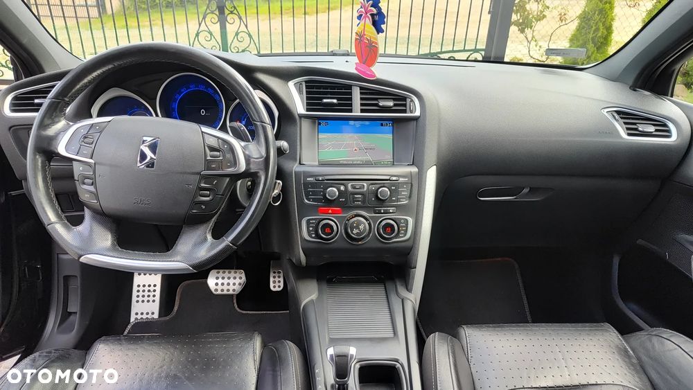 Citroën DS4 1.6 e-HDi SoChic MCP - 6
