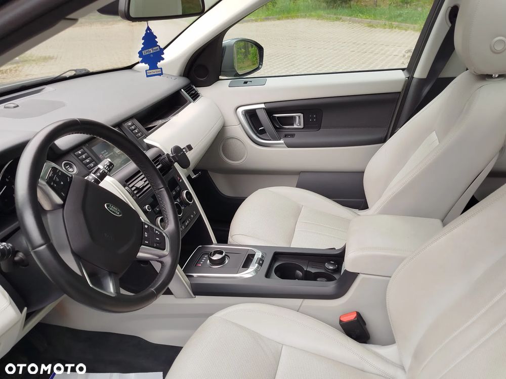 Land Rover Discovery Sport 2.0 Si4 HSE Luxury - 8
