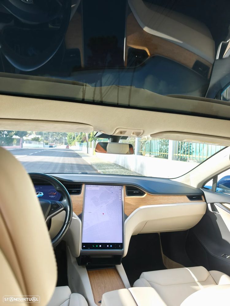 Tesla Model S 75 - 26