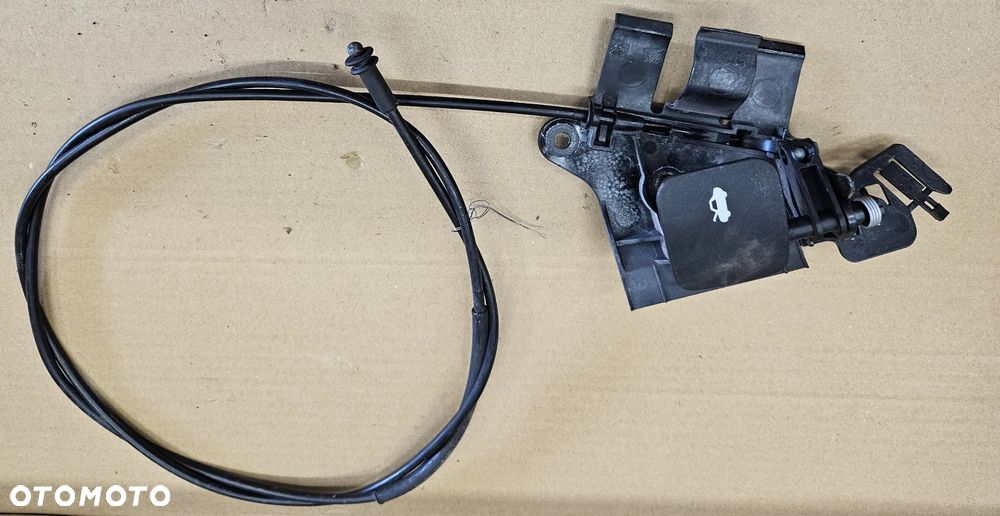 Ford Fiesta MK6 linka otwierania maski klamka cięgno