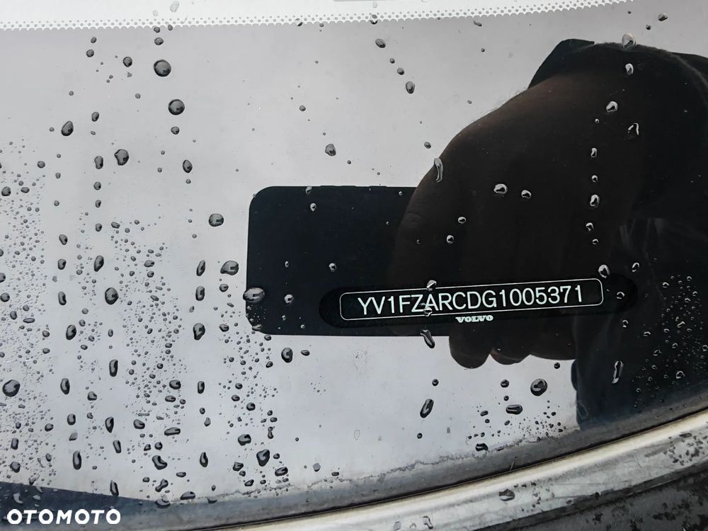 Volvo V60 Cross Country D3 Geartronic Momentum - 22