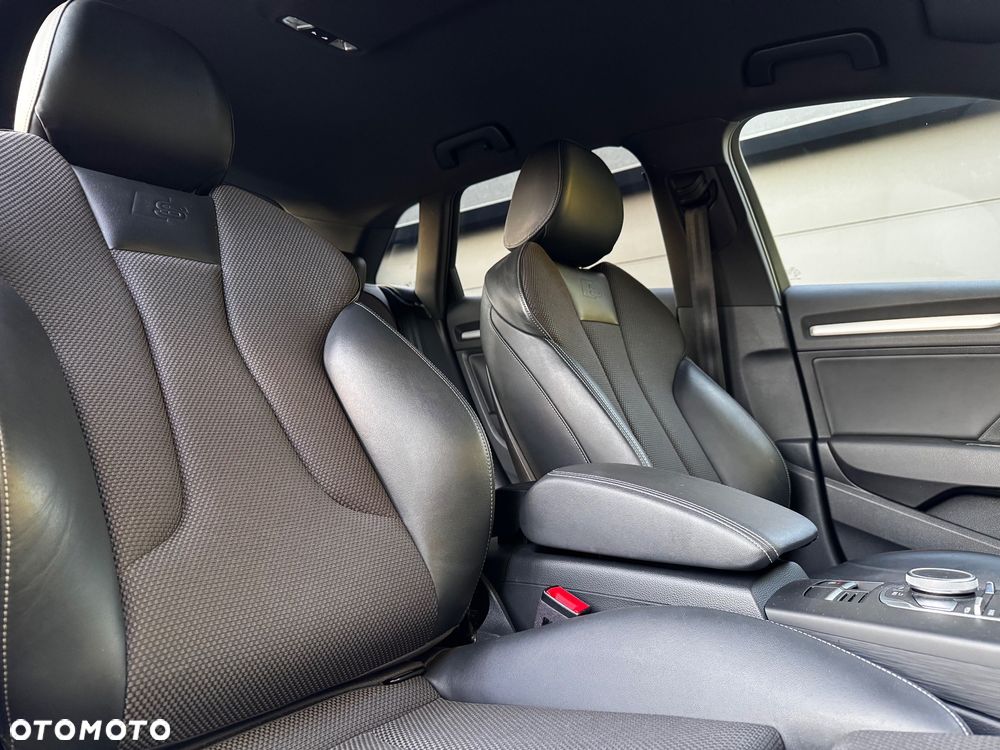 Audi A3 Sportback 35 TFSI S tronic S line - 19