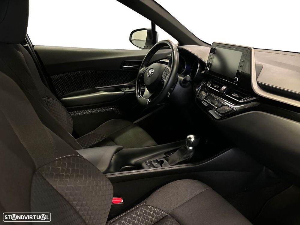 Toyota C-HR - 7