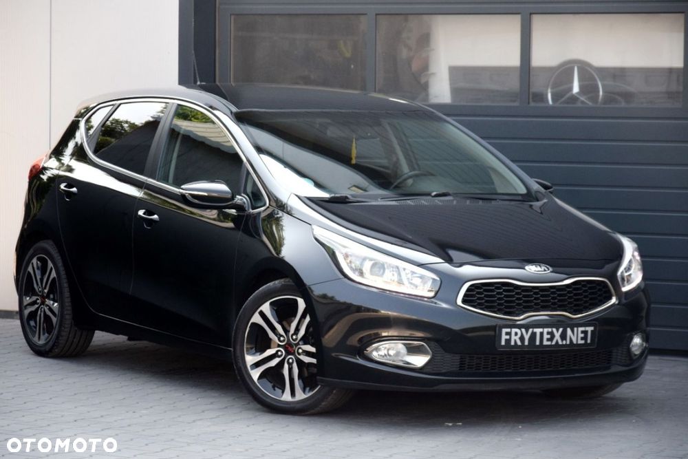 Kia Ceed - 1