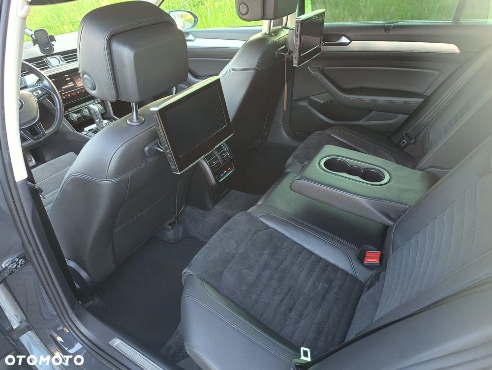 Volkswagen Passat 2.0 TDI 4Mot Elegance DSG - 11
