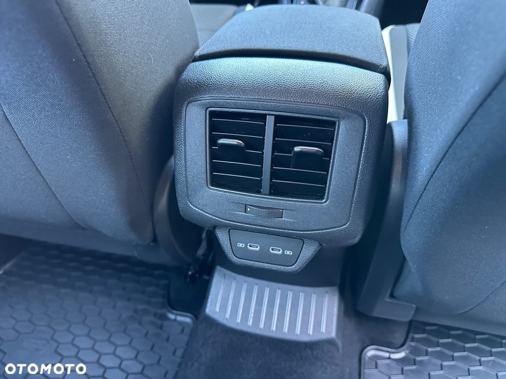 Volkswagen T-Roc 2.0 TDI SCR DPF Premium DSG - 32