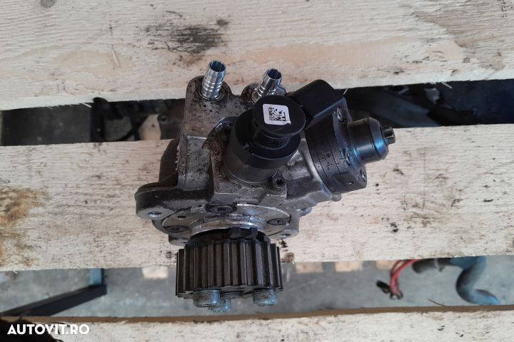 Pompa inalta presiune 0445010526 / 03L130755L Volkswagen VW Passat B7 - 3