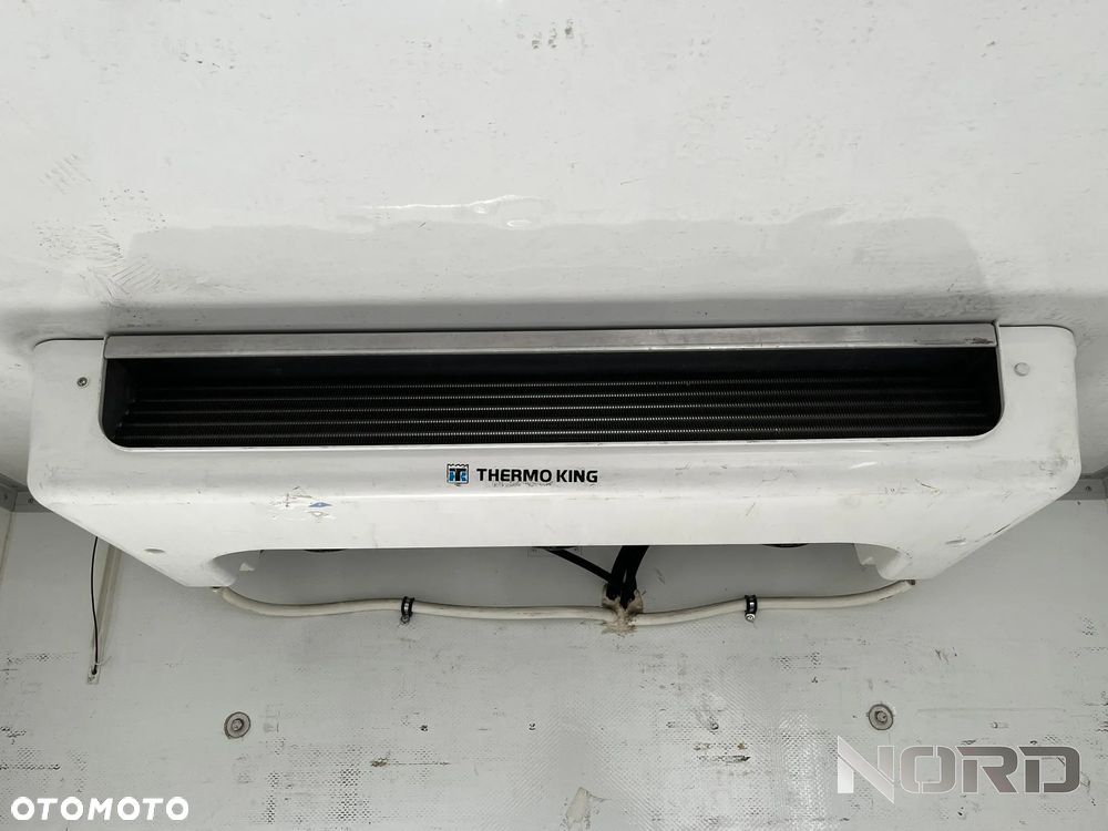 Renault Master 2.3 Chłodnia+Winda - 12