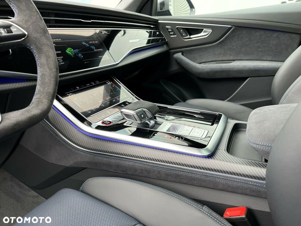 Audi RS Q8 - 33