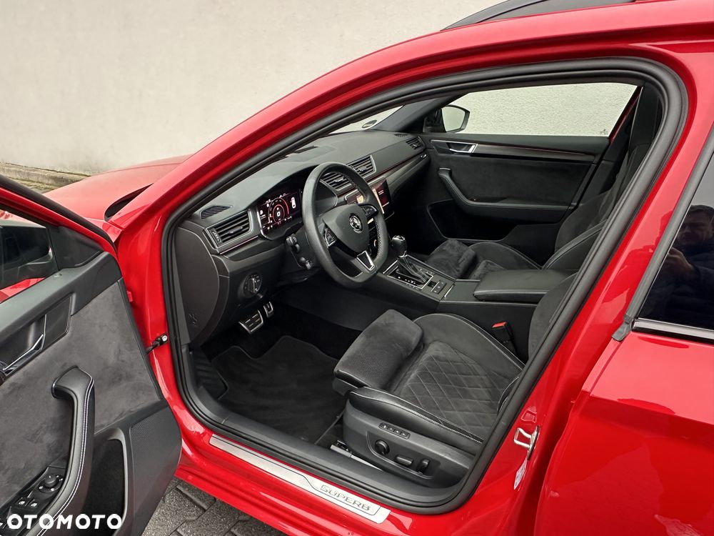 Skoda Superb 2.0 TDI SCR Sportline DSG - 16