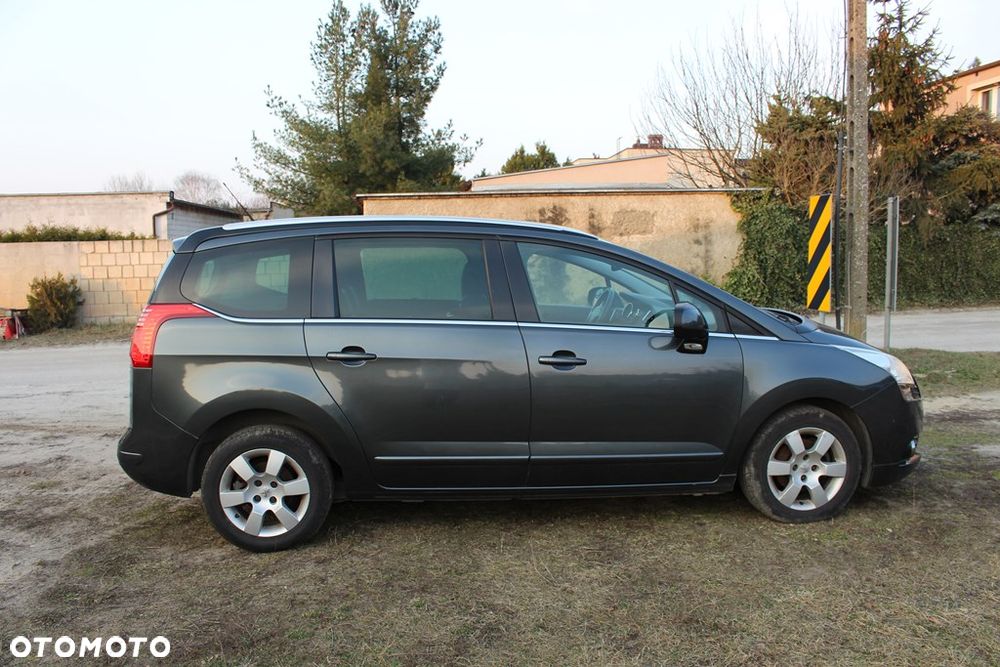 Peugeot 5008 e-HDI 115 ETG6 Stop&Start Allure - 6