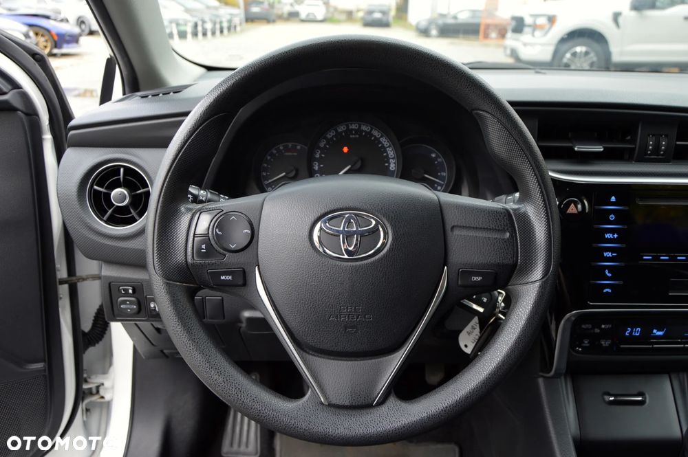 Toyota Auris 1.6 Active - 8
