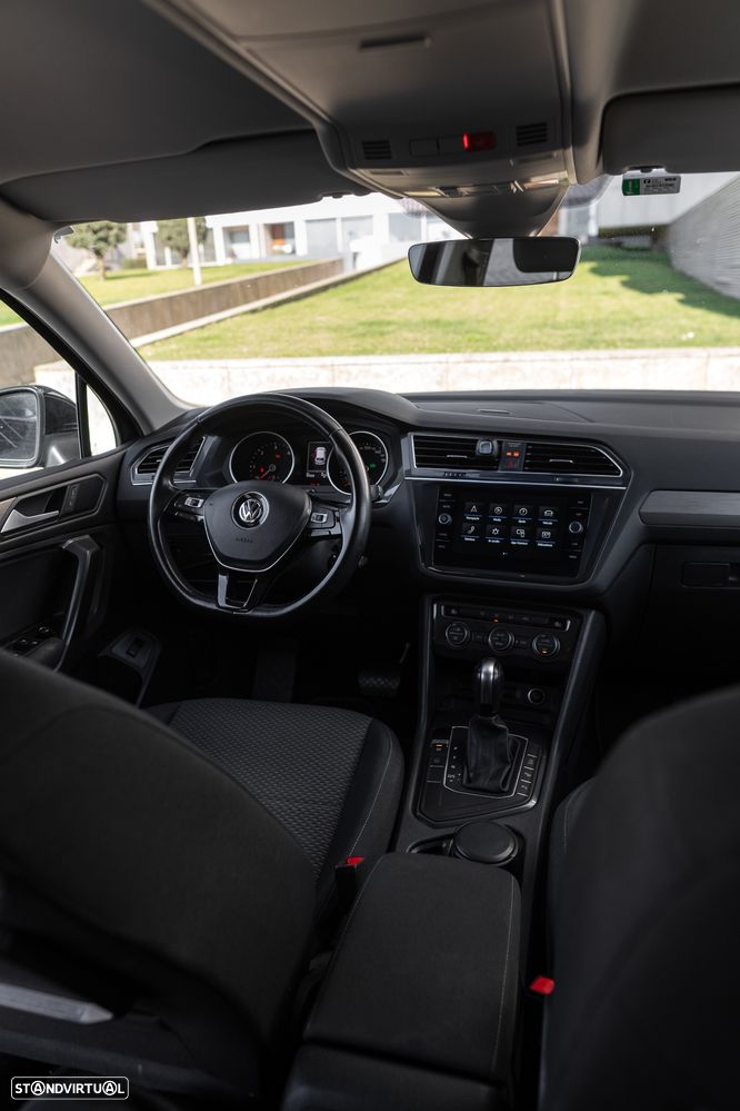VW Tiguan Allspace 2.0 TDI Confortline DSG - 13