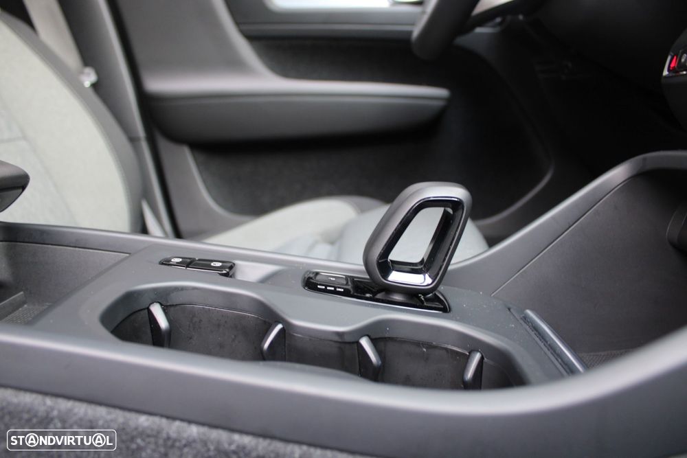 Volvo XC 40 1.5 T4 PHEV Inscription - 47