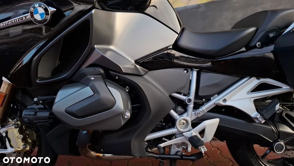 BMW R - 19