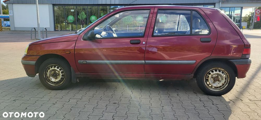 Renault Clio 1.2 RN - 4