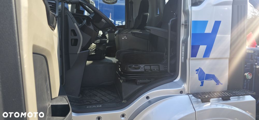 MAN TGS 26.470 6x2 MEILLER AK 16 - 32