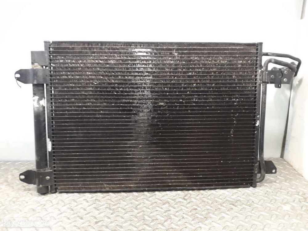 CONDENSADOR / RADIADOR AR CONDICIONADO VOLKSWAGEN GOLF PLUS 2005 -1K0820411AH - 3
