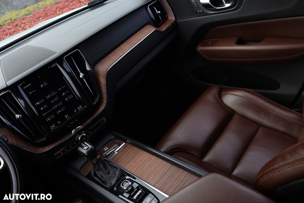 Volvo XC 60 T5 AWD Geartronic Inscription - 18