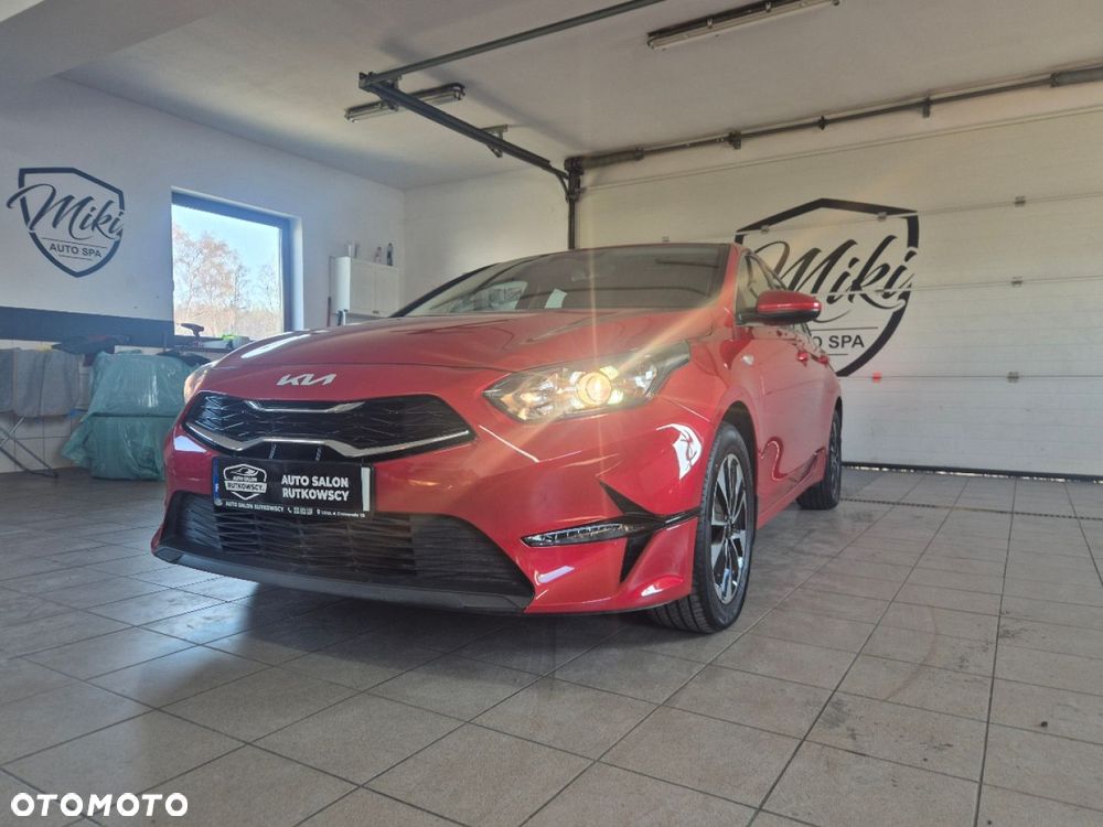 Kia Ceed 1.5 T-GDI M - 2