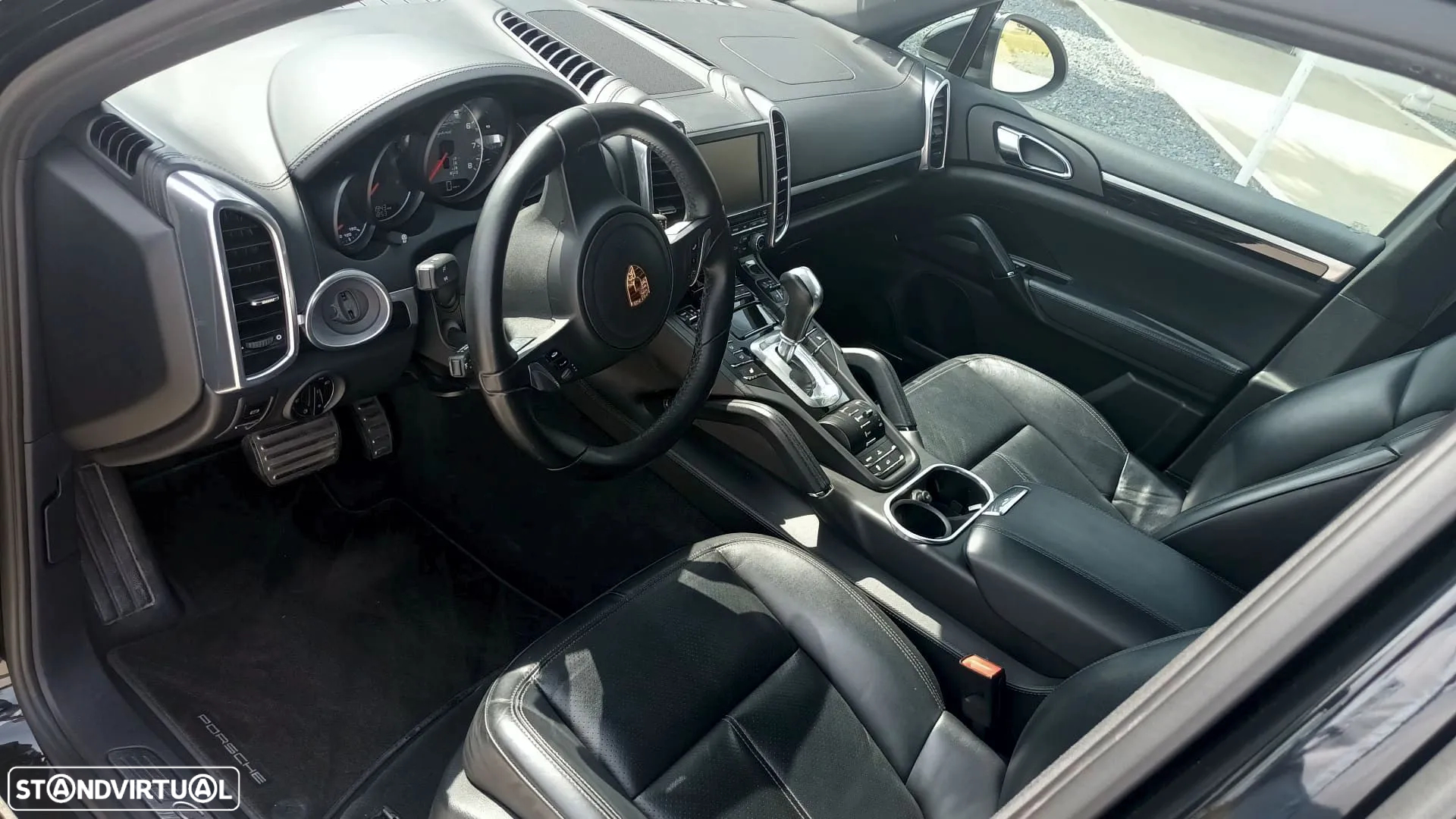 Porsche Cayenne S Hybrid - 8