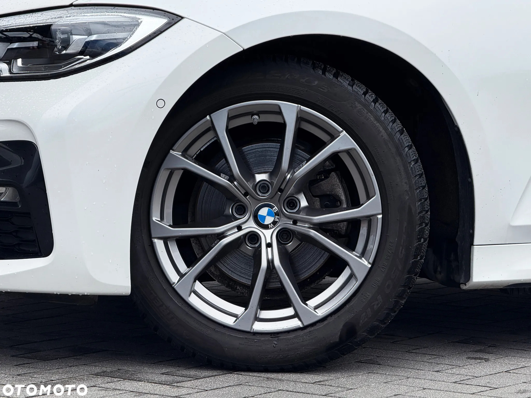 BMW Seria 3 320d xDrive M Sport sport - 11