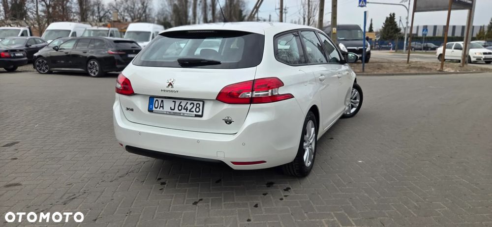 Peugeot 308 - 13