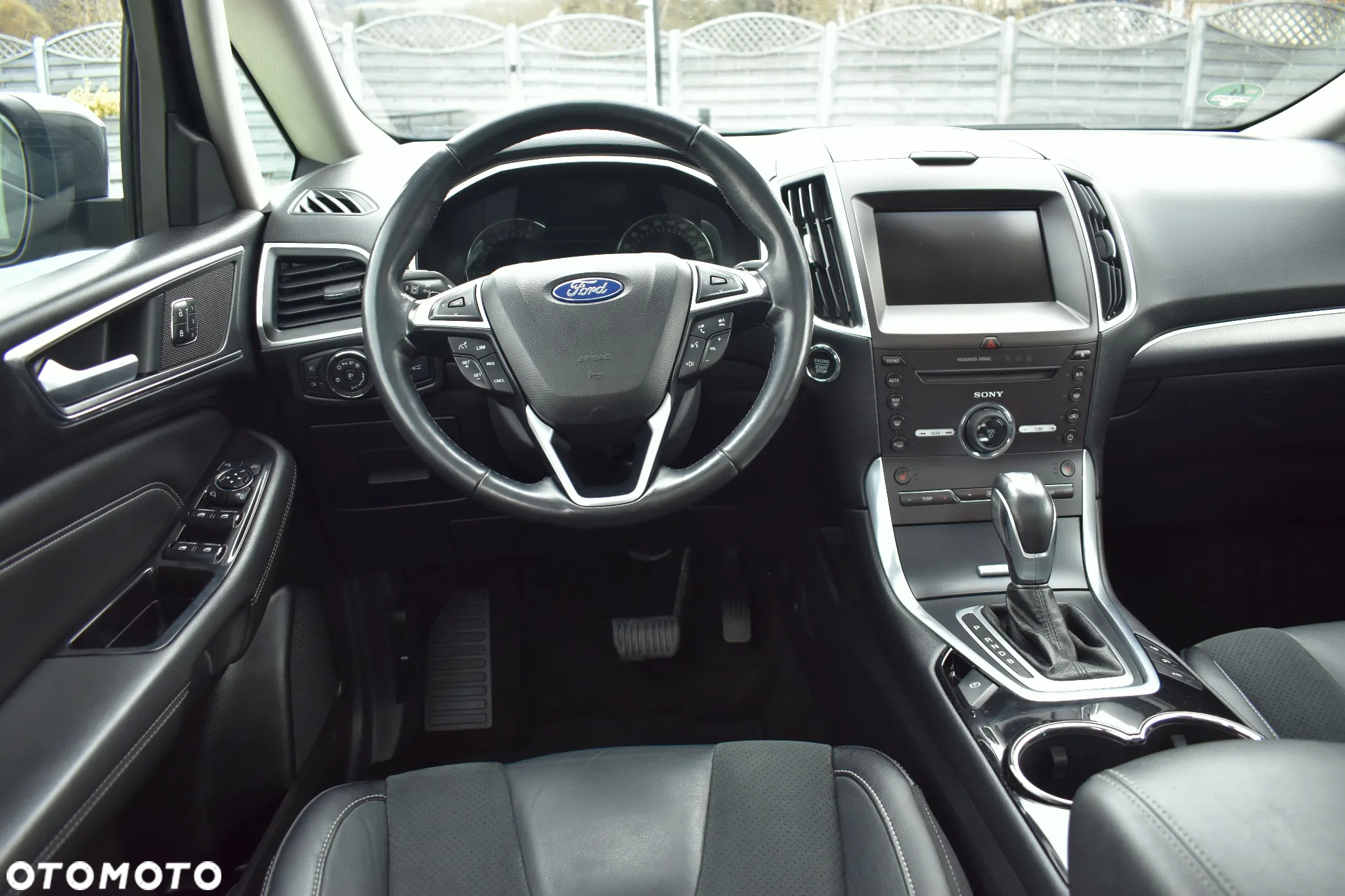 Ford S-Max 2.0 TDCi Titanium PowerShift - 26