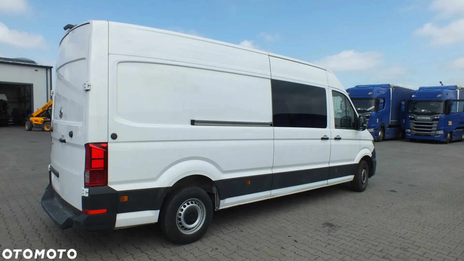 Volkswagen Crafter 35 TDI Autm 4MOTION - 9