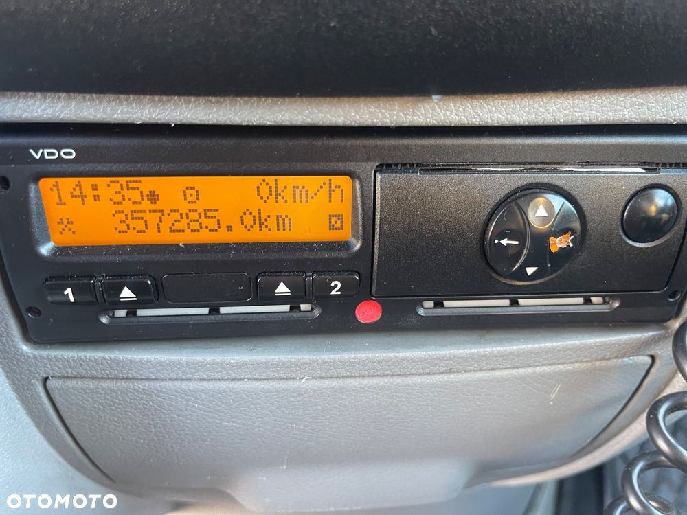 Volkswagen Crafter/2,5Tdi/17 miejsc - 20