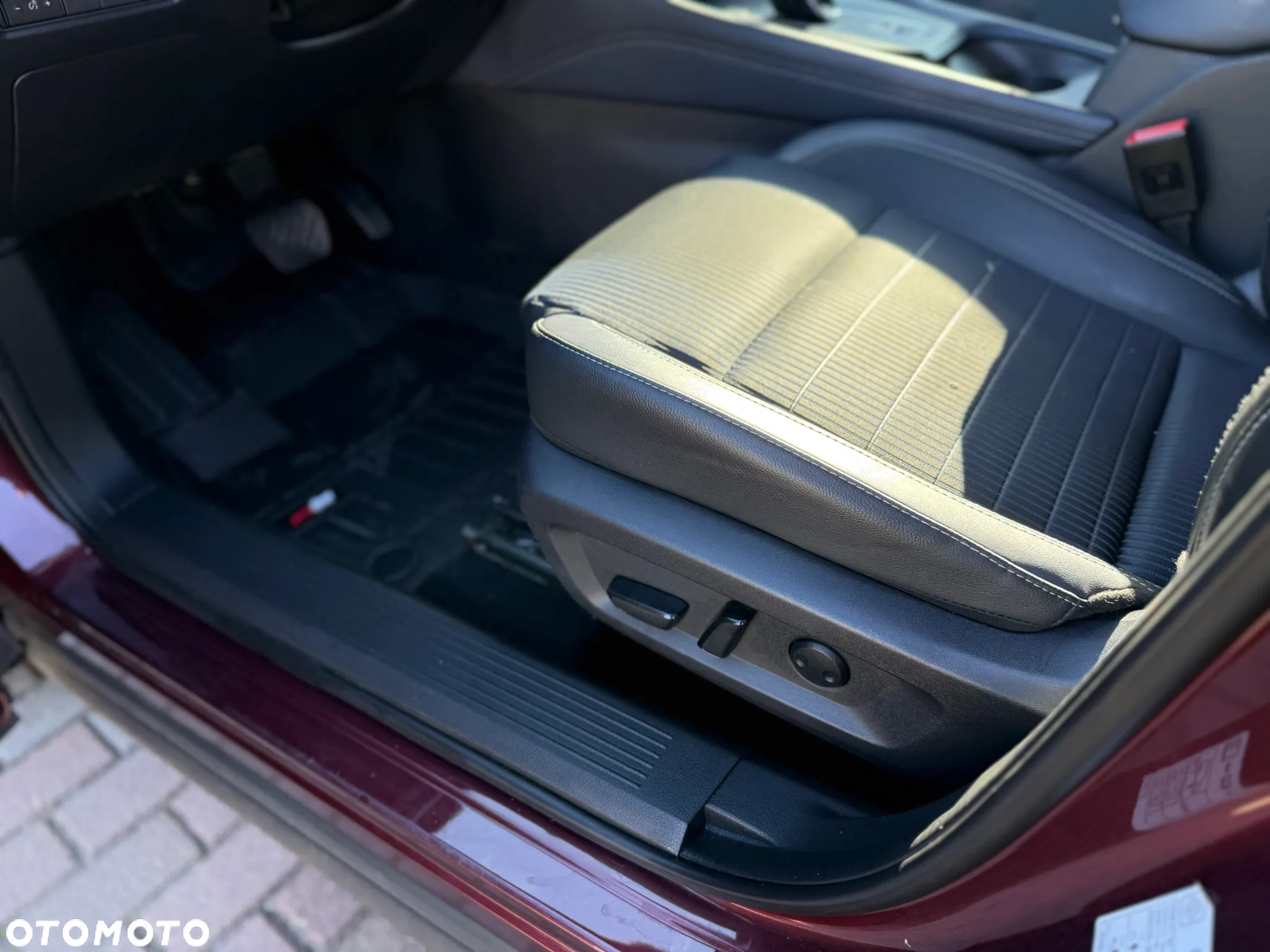 Nissan Qashqai 1.3 DIG-T MHEV Xtronic Tekna - 10