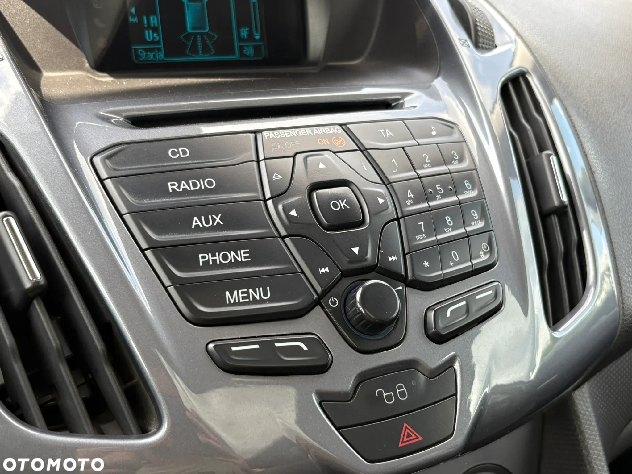Ford Tourneo Connect 1.5 TDCi Titanium - 16